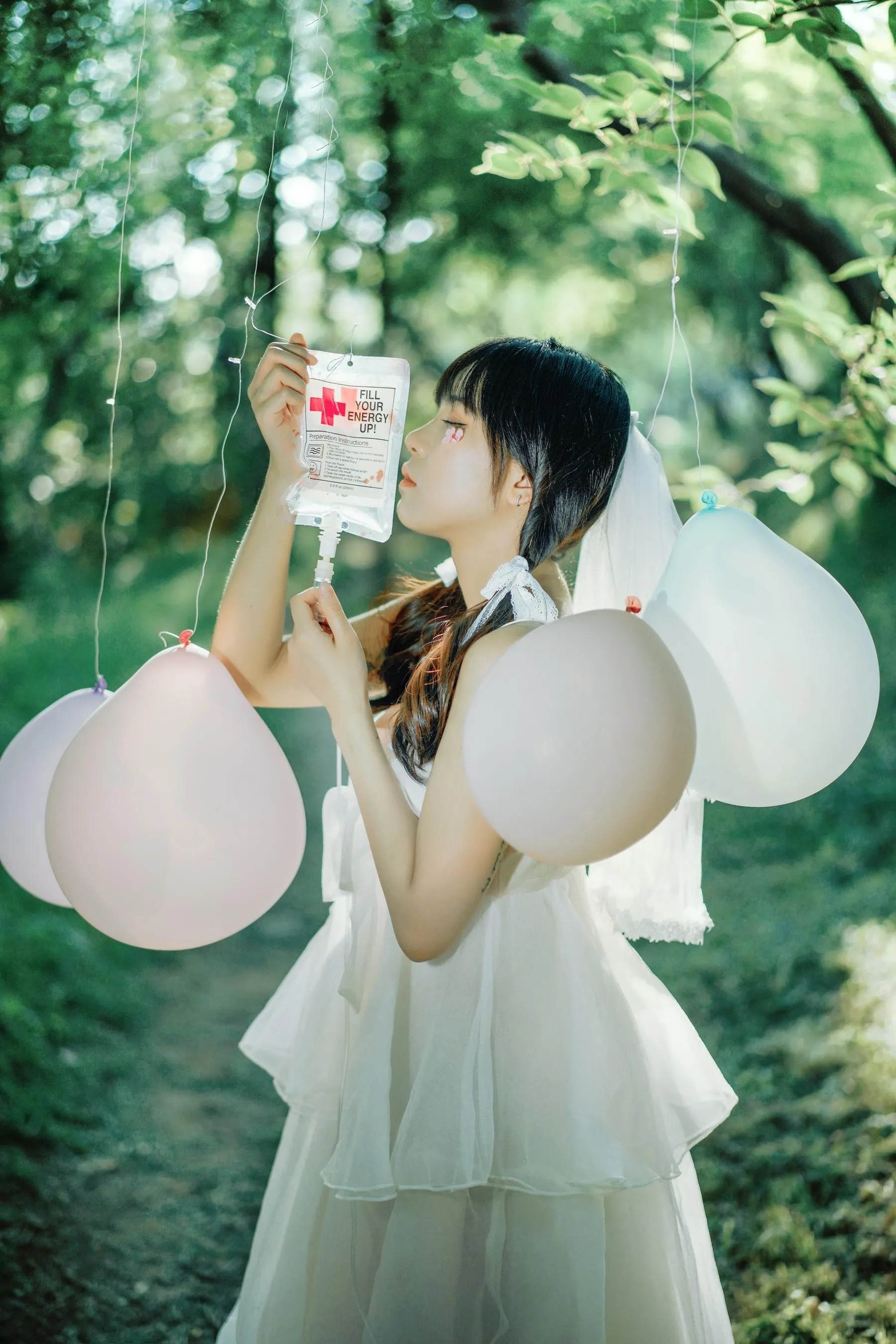 [艺图语] 2022.06.19 想你的液 依依 [25P]插图2